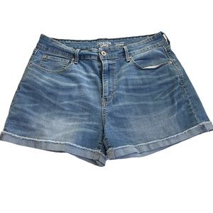 Denizen high rise fray cuffed denim shorts.  12